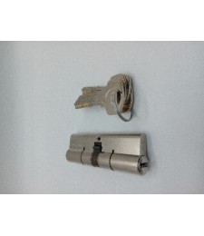 Bombillo Yale 45-45 Seguridad Níquel Leva Larga | Herrajes HE