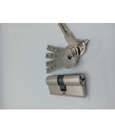 Bombillo ISEO R6 30x30 Níquel L/Corta 5 Llaves | Herrajes HE