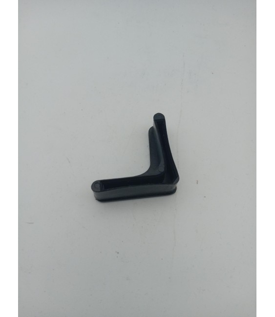 Pie Plástico Estantería Negro | Herrajes HE