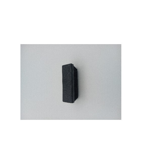 Tapón Rectangular 30x20 Negro | Herrajes HE