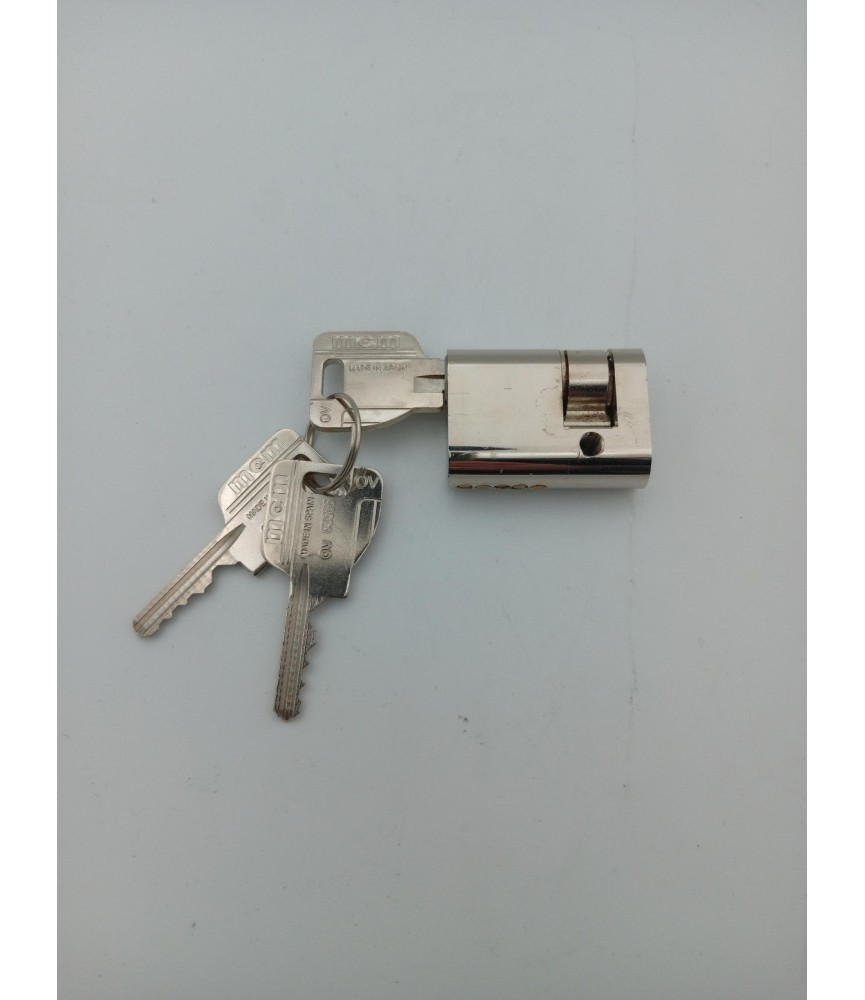 Medio Bombillo MCM Ovalado OVN:11-26 | Herrajes HE