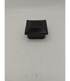 Remate Pirámide Plana 60x60 Negro | Herrajes HE