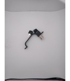 Cierre CM8 Central c/Llave Negro Corto | Herrajes HE